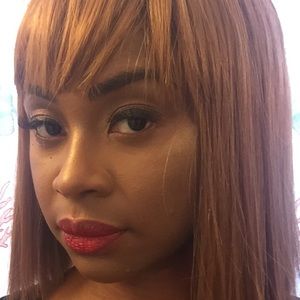 Meet your Posher, Ranieka